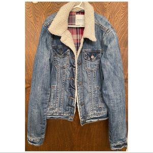 Women’s Sherpa Jean Jacket